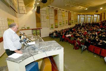 Επίθεση Πάγκαλου κατά ΝΔ και Αντώνη Σαμαρά για τη διαπλοκή