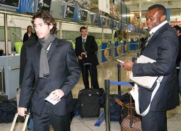 Με σύνθημα τη νίκη αναχώρησε ο Παναθηναϊκός για Παρίσι