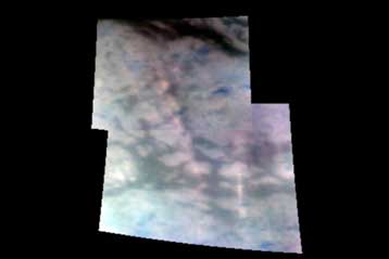 Οροσειρά από πάγο ανακαλύφθηκε στον Τιτάνα