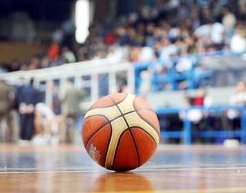 Ο Αρης επικράτησε 86-80 της Φενέρμπαχτσέ/Ουλκέρ, έχασε στην Βιτόρια ο Ολυμπιακός