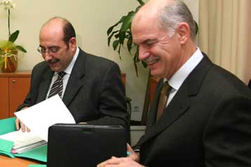 Κινητοποίηση για «καταδίκη της πολιτικής της ΝΔ» ζητά ο Γ.Παπανδρέου