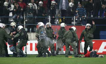 Μηδενισμός και αφαίρεση τριών βαθμών στον Ιωνικό για τα επεισόδια με Ηρακλή