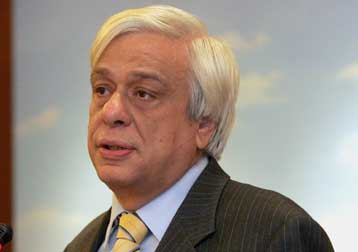 Αντιπαράθεση κυβέρνησης – αντιπολίτευσης στη Βουλή για τις θεομηνίες του καλοκαιριού