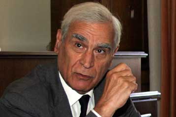 Είναι γνωστά τα στοιχεία των αυτουργών των υποκλοπών, διαμηνύει η ΑΔΑΕ