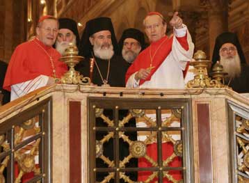 Ικανοποίηση Χριστόδουλου για τις επαφές του στο Βατικανό