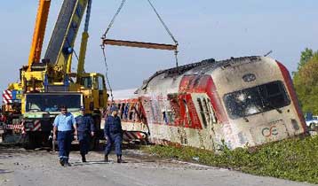 Νεκρή η οδηγός ΙΧ που παρασύρθηκε από αμαξοστοιχία