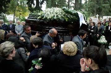 Τελευταίο αντίο στον Γιάννη Ε.Διακογιάννη παρουσία εκατοντάδων φίλων και συναδέλφων