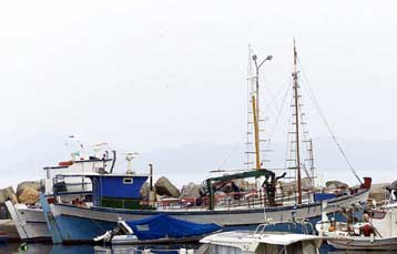 Αγνοείται η τύχη αλιευτικού σκάφους με επταμελές πλήρωμα