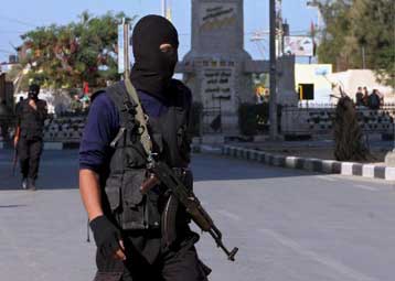 «Αναρχία» στα Παλαιστινιακά Εδάφη με νέες συγκρούσεις μεταξύ Χαμάς-Φατάχ