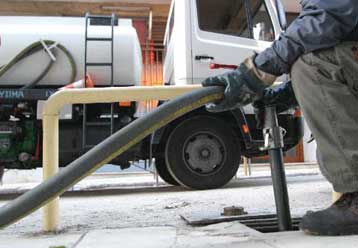 Παραβάσεις σε δύο στα τρία βυτιοφόρα που μεταφέρουν πετρέλαιο θέρμανσης