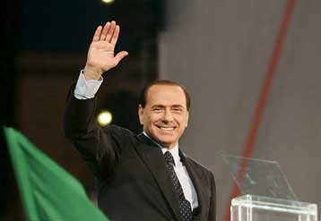 Επιβεβαιώθηκε η τοποθέτηση βηματοδότη στον τέως πρωθυπουργό της Ιταλίας