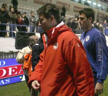 Αρχισε η αντίστροφη μέτρηση για τον Σόλιντ στον «ερυθρόλευκο» πάγκο