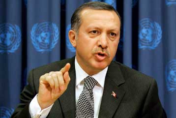 Χρονοδιάγραμμα αποχώρησης των αμερικανικών δυνάμεων από το Ιράκ ζητά ο Ερντογάν