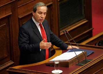 Οι εκλογές θα γίνουν «στον κατάλληλο χρόνο» δηλώνει ο Γ.Αλογοσκούφης