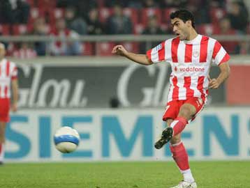 Περιμένω την επίσημη απάντηση του Καστίγιο, δηλώνει ο Ούγκο Σάντσεζ