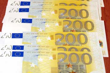 Με πλαστά χαρτονομίσματα πληρώθηκαν οι συνταξιούχοι του Δομοκού