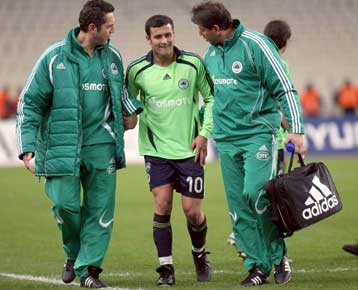 Μην απογοητεύεστε και δείξτε χαρακτήρα, προέτρεψε ο Μουνιόθ τους παίκτες του