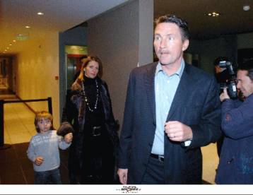 Προπονητής του Ολυμπιακού δηλώνει ο Σόλιντ και «στέλνει» τον Λεμονή στον Παναθηναϊκό!