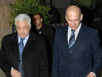 Έκτακτη συνάντηση E.Ολμέρτ – Μ.Αμπάς και «συμφωνία σε σειρά θεμάτων»