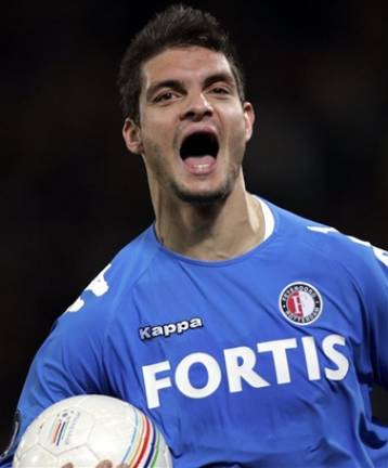 Ο Χαριστέας σκόραρε στην ισοπαλία της Φέγενορντ με την Αϊντχόφεν