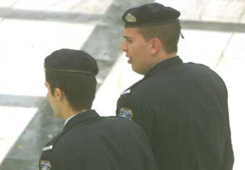 Απαρχαιωμένος σχεδιασμός και ελλείψεις στην ΕΛ.ΑΣ. εντείνουν το αίσθημα ανασφάλειας