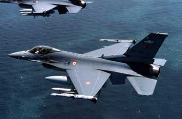 Το στόλο των μαχητικών της F-16 εκσυγχρονίζει η Τουρκία