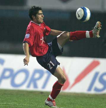 «Όχι» Πανιωνίου στην πρόταση της ΑΕΚ για Σπυρόπουλο και Ενσαλίβα