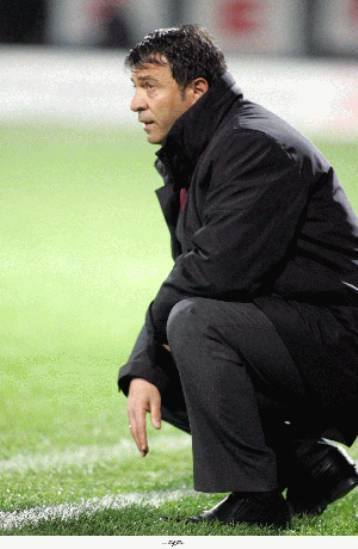 Το προπονητικό παρελθόν του Λεμονή στον Ολυμπιακό