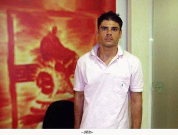 Βολές κατά του Όγιος εξαπέλυσε ο Μαραγκός