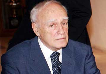 Τα μηνύματα της πολιτειακής και πολιτικής ηγεσίας για το 2007