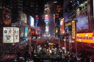 Εορταστική ατμόσφαιρα σε όλο τον κόσμο -πλην Ταϊλάνδης- για την άφιξη του 2007