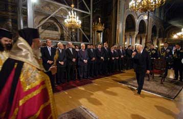 Παρουσία της πολιτειακής και πολιτικής ηγεσία η δοξολογία στη Μητρόπολη Αθηνών