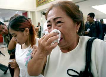 Αρχισαν νέες έρευνες για το ινδονησιακό αεροσκάφος μετά την κατακραυγή για τα ψεύδη