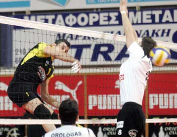 Ο ΠΑΟΚ νίκησε 3-0 σετ την ΑΕΚ στη Νέα Φιλαδέλφεια