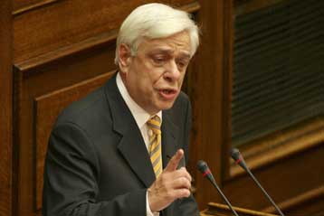 Χωρίς πρόβλημα η αποκομιδή απορριμμάτων στην πρωτεύουσα, βεβαίωνει ο Πρ.Παυλόπουλος