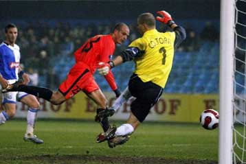 Πρόταση της ΑΕΚ στη Σεβίλη για το δανεισμό του επιθετικού Κέπα Μπλάνκο