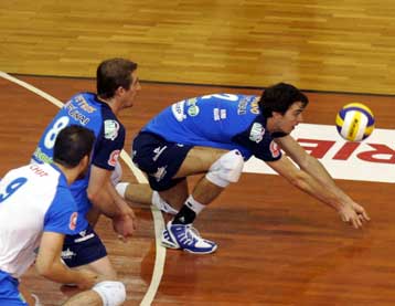 Πάλεψε αλλά ηττήθηκε ο Ηρακλής στην Μόσχα από τη Ντιναμό