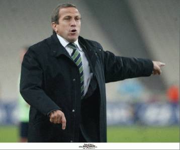 «Σπαζοκεφαλιά» για Μουνιόθ η ενδεκάδα για το ματς με το Αιγάλεω