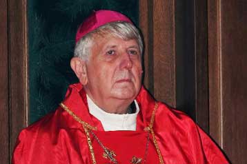 Η συνεργασία με το κομμουνιστικό καθεστώς «κυνηγά» τον νέο αρχιεπίσκοπο Βαρσοβίας