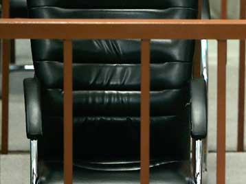 Επαναλάμβανεται η δίκη των Ιρακινών αξιωματούχων για τη γενοκτονία των Κούρδων