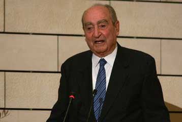 Σε διπλή επέμβαση μπαϊπάς υποβάλλεται ο Κωνσταντίνος Μητσοτάκης