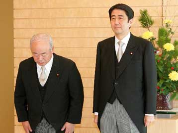 Το πρώτο υπουργείο Αμυνας από το 1945 εγκαινίασε ο Ιάπωνας πρωθυπουργός