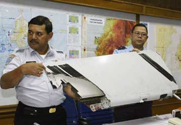 Βρέθηκαν συντρίμμια του ινδονησιακού αεροσκάφους σε θαλάσσια περιοχή