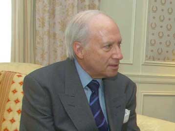 Επαφές Μ.Νίμιτς στην Αθήνα για τα προβλήματα με την ΠΓΔΜ