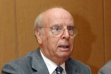 Δεν λέει «όχι» η Αρχή Δεδομένων σε δημοσιοποίηση ορισμένων ονομάτων φυγόστρατων