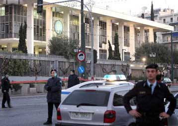 Οι αντιδράσεις της αντιπολίτευσης μετά την επίθεση στην πρεσβεία των ΗΠΑ στην Αθήνα