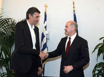 Συνάντηση Παπανδρέου-Φασούλα για θέματα του δήμου Πειραιά