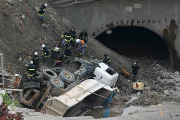 Οκτώ αγνοούμενοι από κατολίσθηση σε νέο σταθμό του μετρό στη Βραζιλία