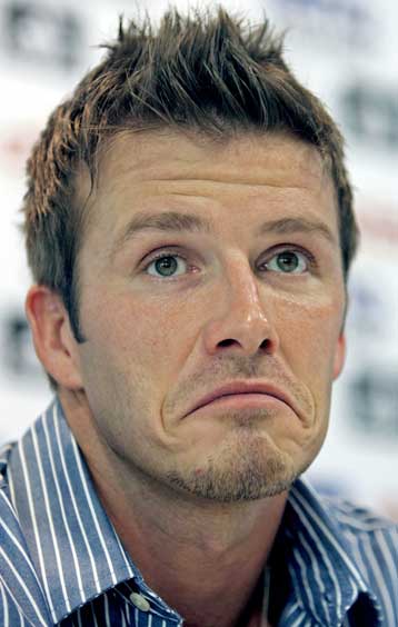 Ως «ζωντανή διαφήμιση» και όχι ως ποδοσφαιριστή υποδέχονται οι Αμερικανοί τον Μπέκαμ