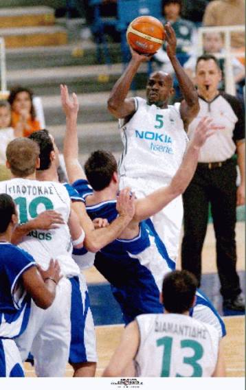 «Κάλπασε» και στον κάμπο ο Παναθηναϊκό, 78-62 την Ολύμπια